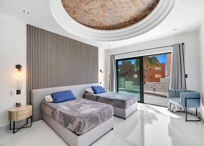 Holiday home Marbella Lane Premium Ocean View & Pool *