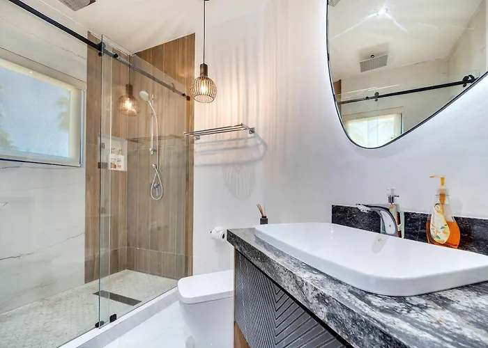 Marbella Lane Premium Ocean View & Pool * Cabo San Lucas